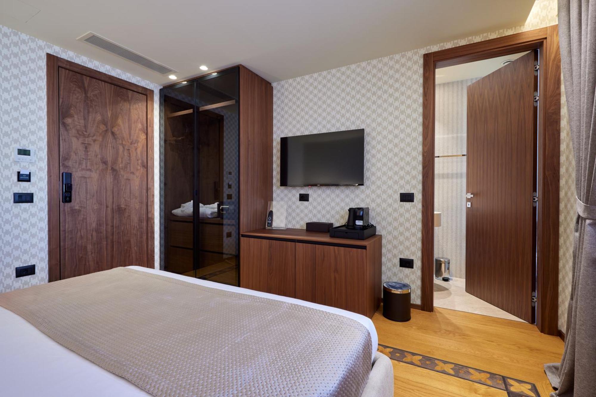 Vlorë Valis Luxury Hotel חדר תמונה