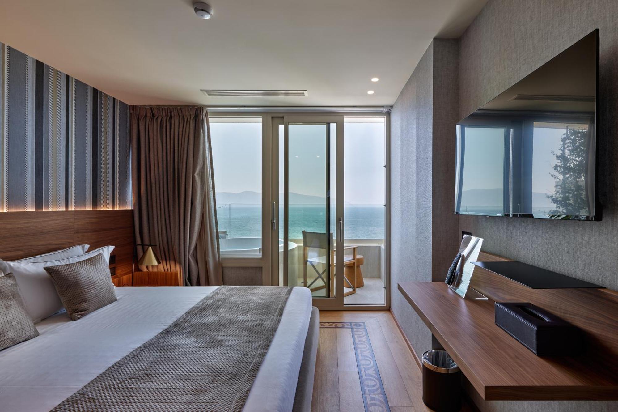 Vlorë Valis Luxury Hotel מראה חיצוני תמונה
